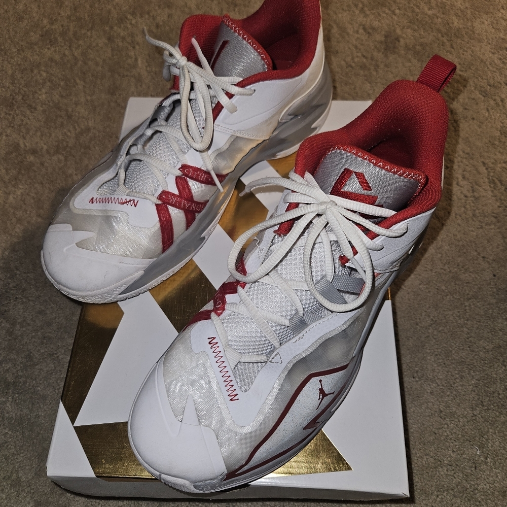 Jordan One Take 3 Nike Size 10 Basketball Sneakers